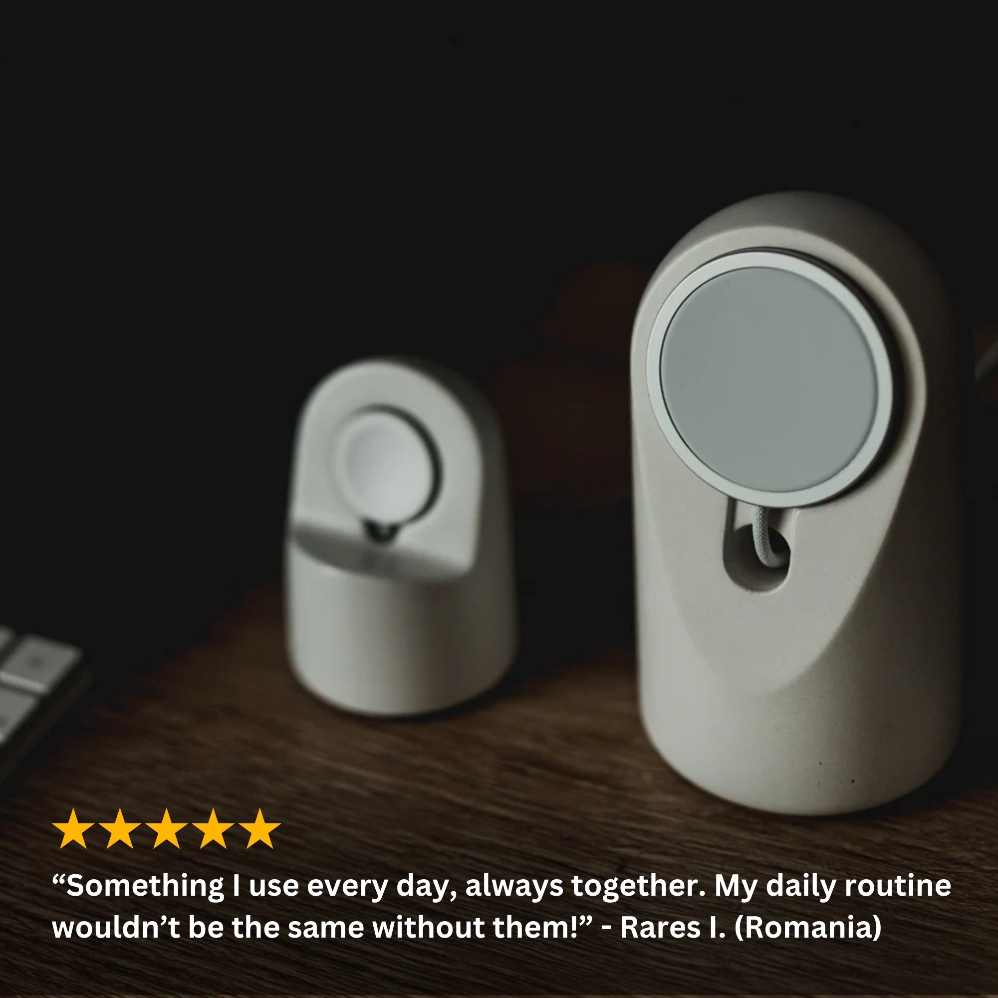 Suport Din Ciment Pentru Încărcare Wireless – iPhone & Smartphone