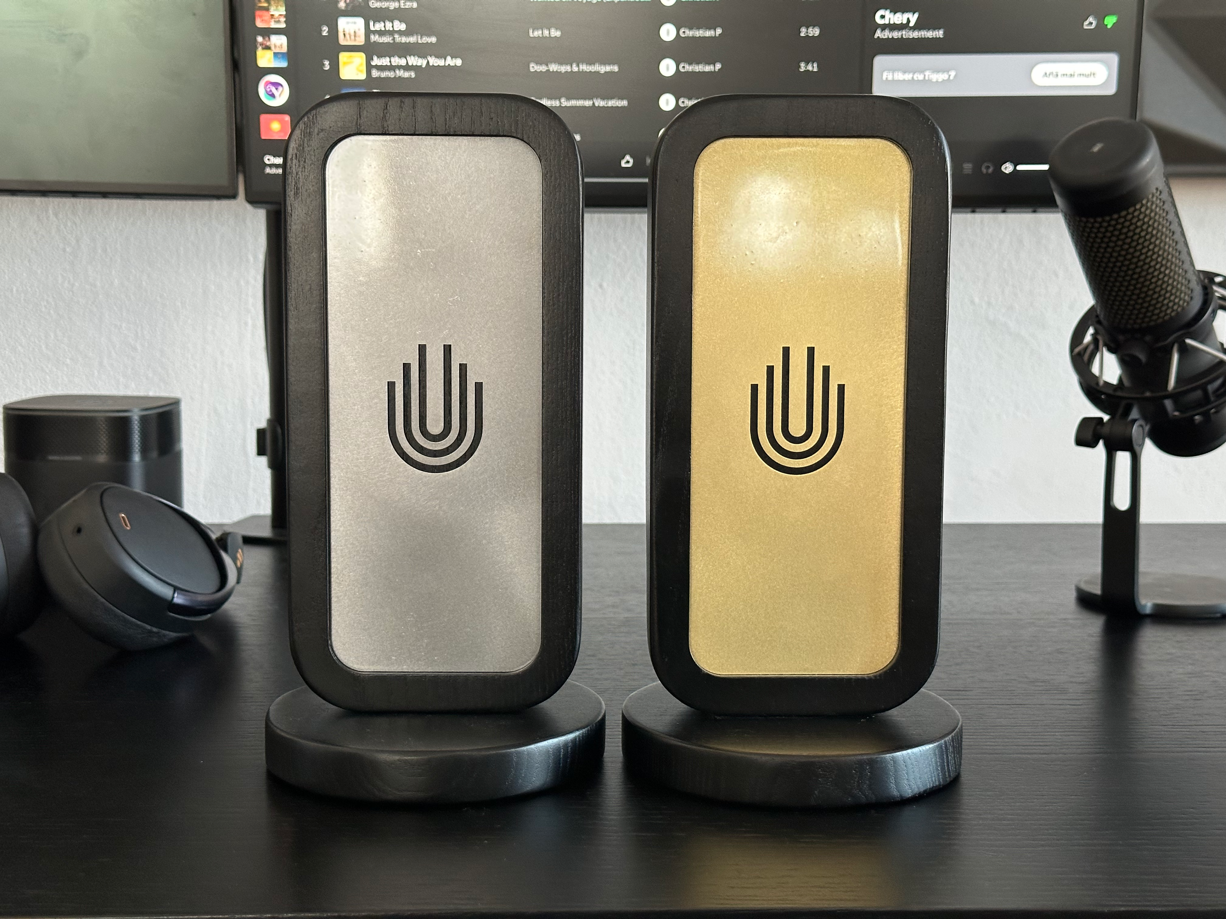 Headphone Stand - Solid Wood & Steel-UnityCave.com